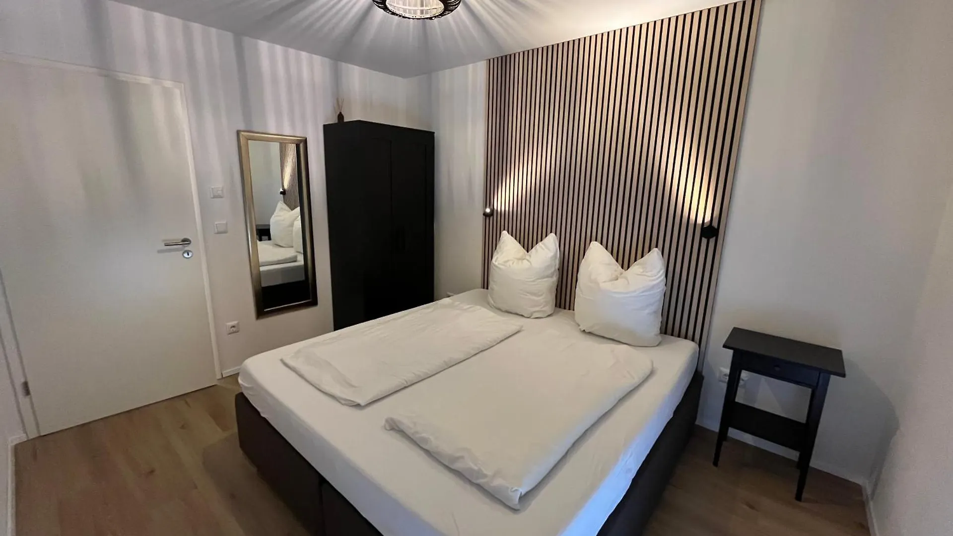 Ferienwohnung Osternach برين ام شيميسي 0*,  ألمانيا